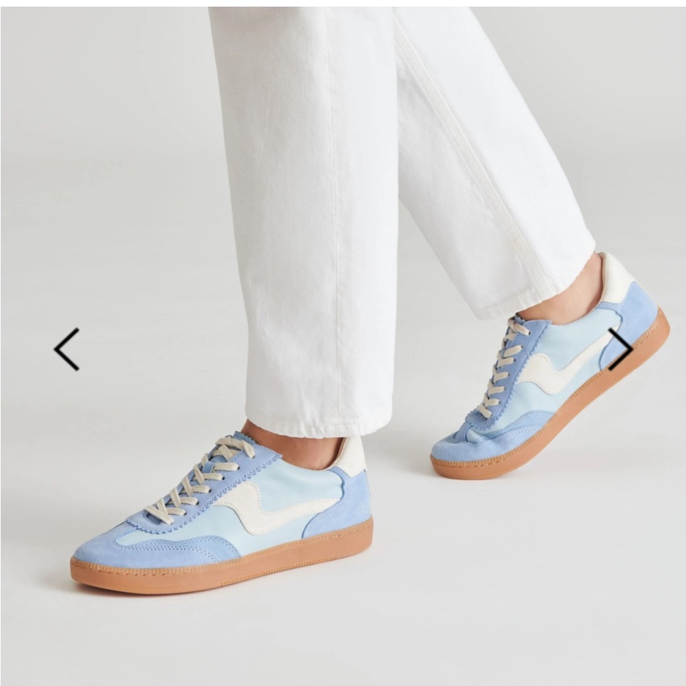 Dolce Vita Notice Sneakers Blue Suede Size 8